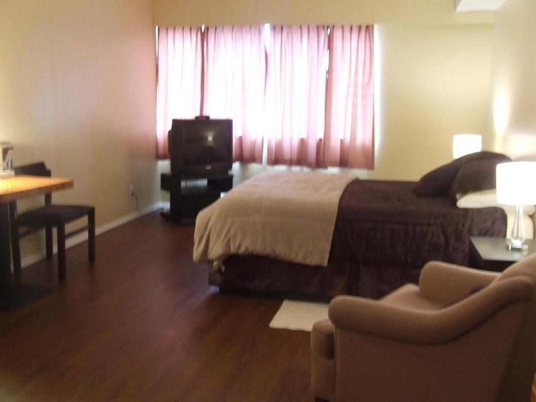 Providence Place Inn Port Hardy Eksteriør bilde